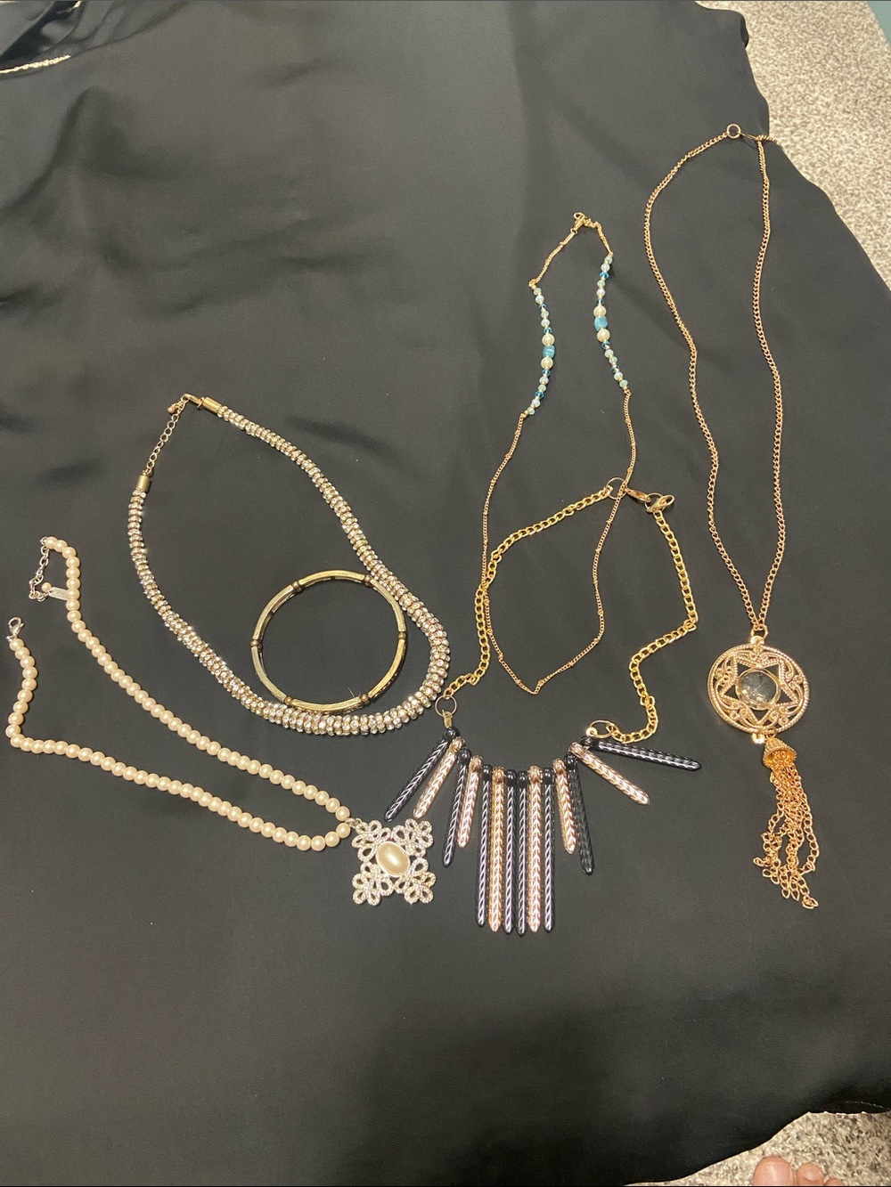 Jewelry Bundle gold silver black necklaces bracelet contemporary Indian pakistan